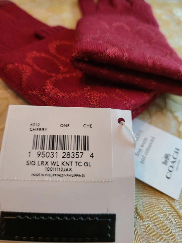 $150 Coach Limited Edition Knit Logo Casual Glove Merino Wool Cherry  Red - Image 4 of 4