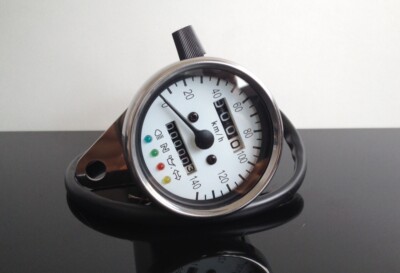 Tacho Tachometer speedometer SPEEDO 140km/h, 60mm mit Kontrollleuchten, K=1,4