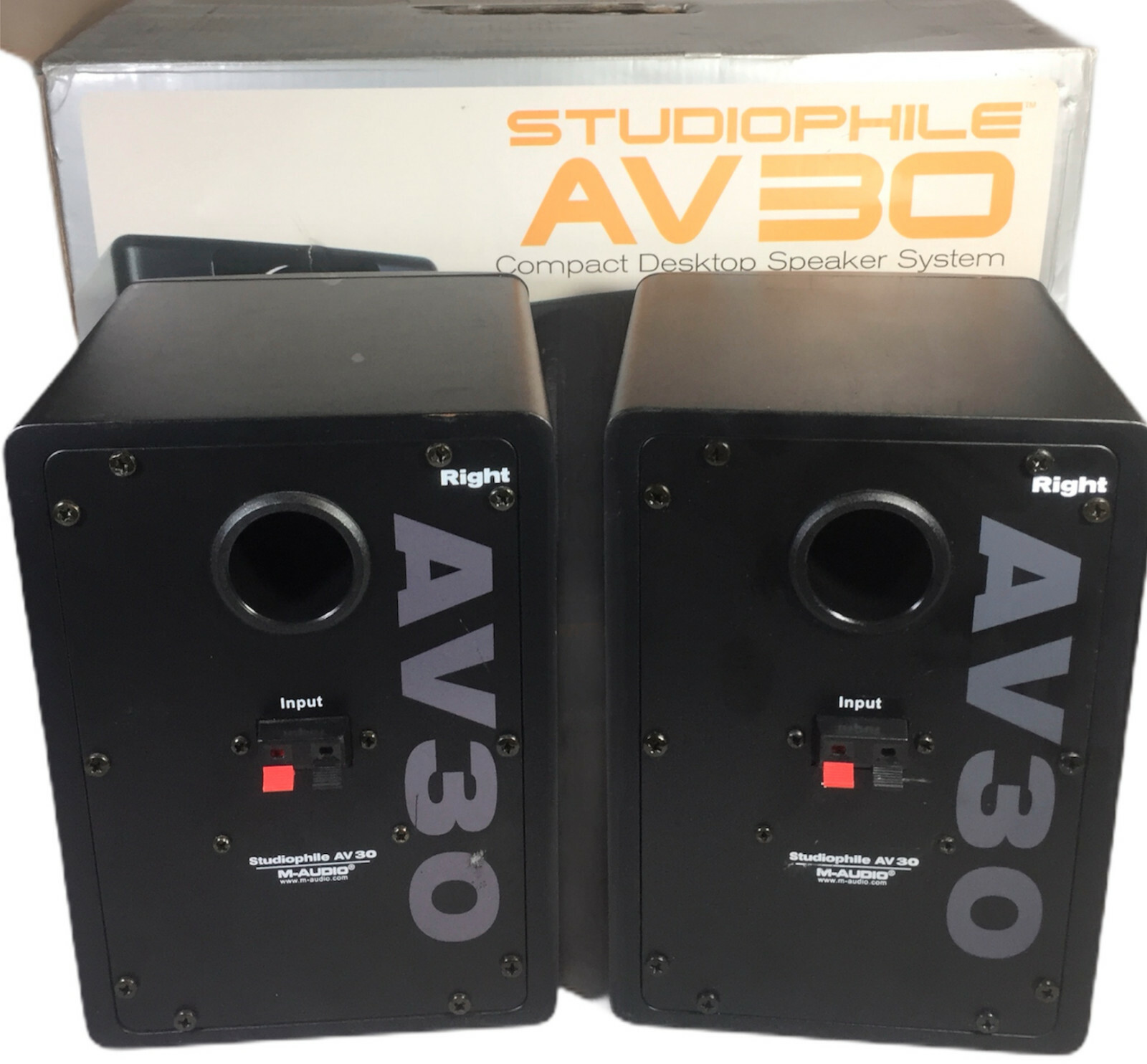 studiophile av 30