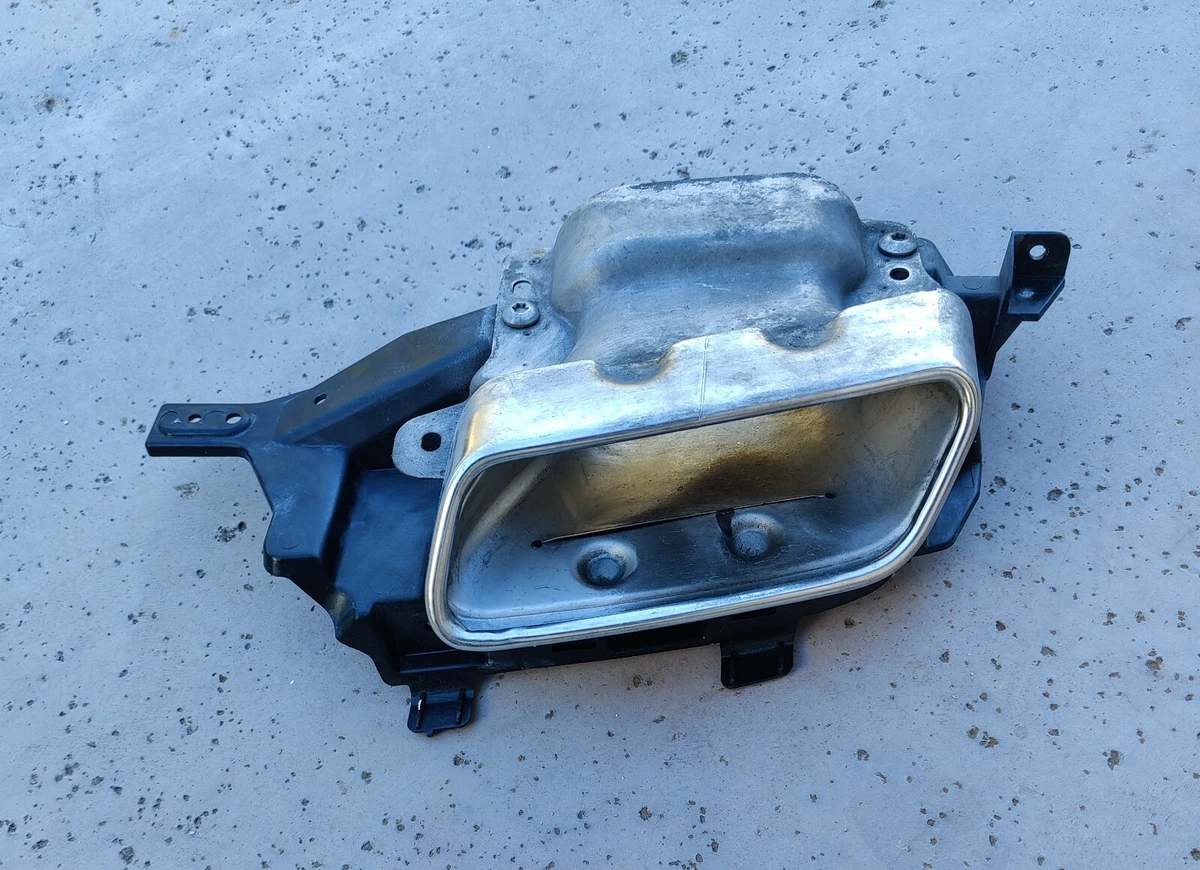 OEM 2019 MERCEDES S Class Rear LH Bumper Bezel Bracket Exhaust Tip 