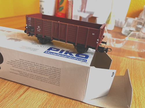 Piko Art.Nr. 54137 offener Güterwagen Om04 DB | Zustand: Neu