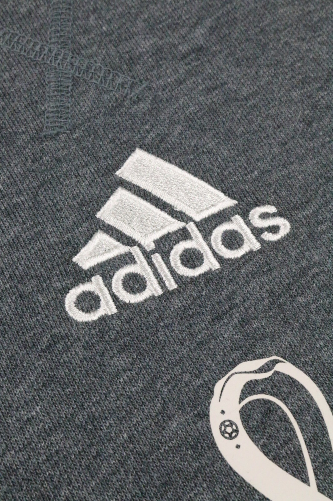 FIFA World Cup 2022™ Official Emblem Sweatshirt Gray Sz XL Qatar Men Embroidery image 4