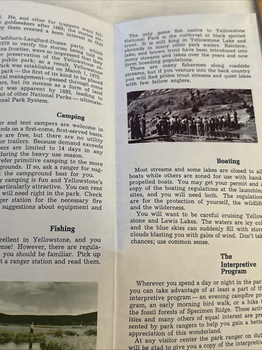 Yellowstone National Park 1966 Park Map Brochure - Picture 5 of 8