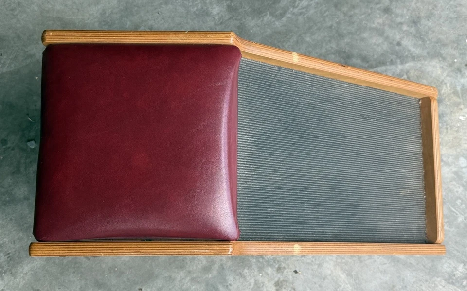 VINTAGE RED WING SHOES BOOT SHOP DISPLAY FITTING STOOL RARE! - Image 3 of 4