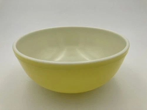 pyrex primary colors mixing bowl yellow 10" wide 4.5" deep