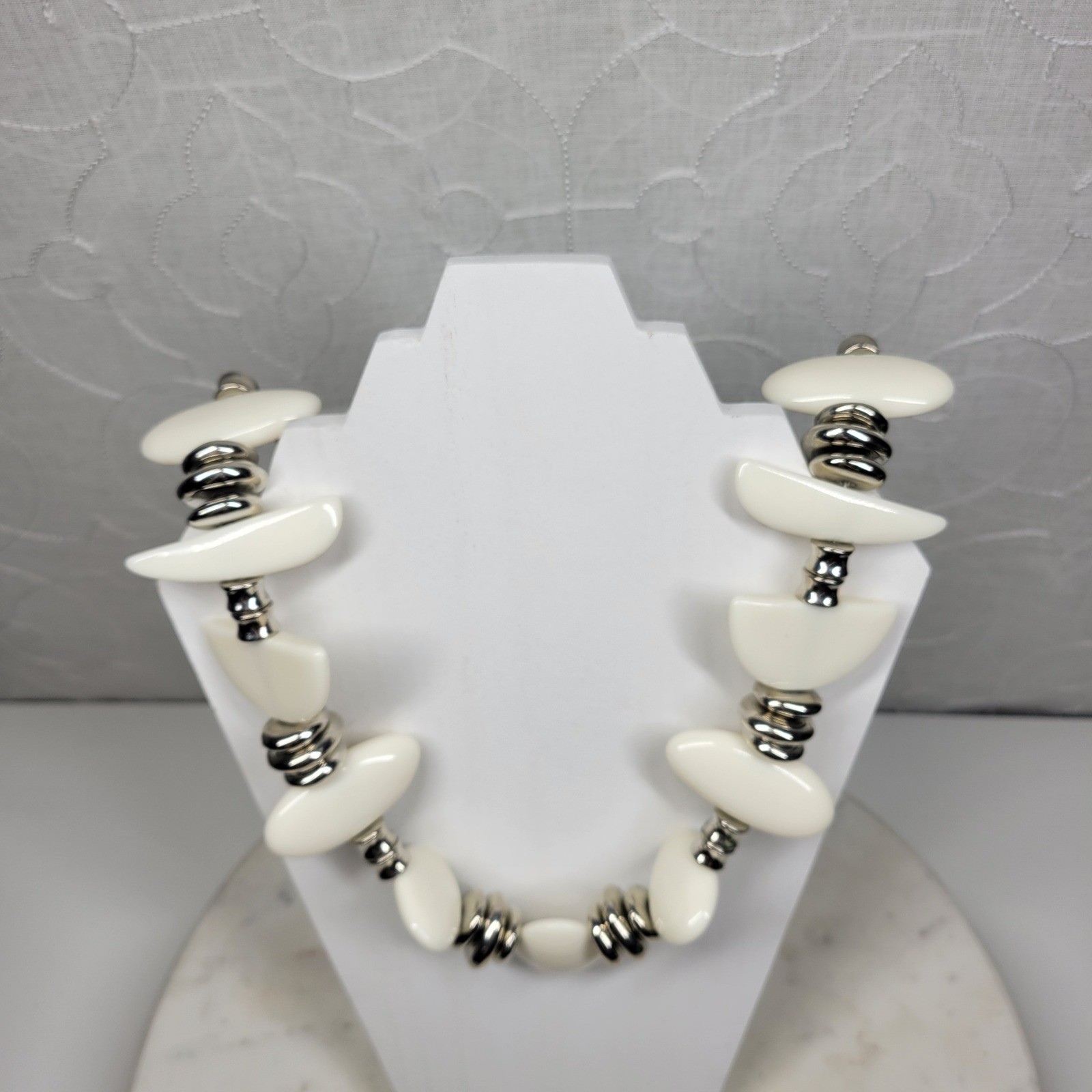 Chico's Statement Necklace White Silver Chunky Be… - image 2