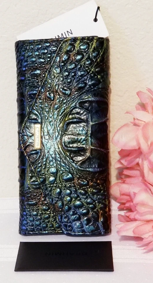 NWT BRAHMIN VERONICA MULTI WESTFIELD GENUINE LEATHER TRIFOLD WALLET NWT - Image 4 of 4