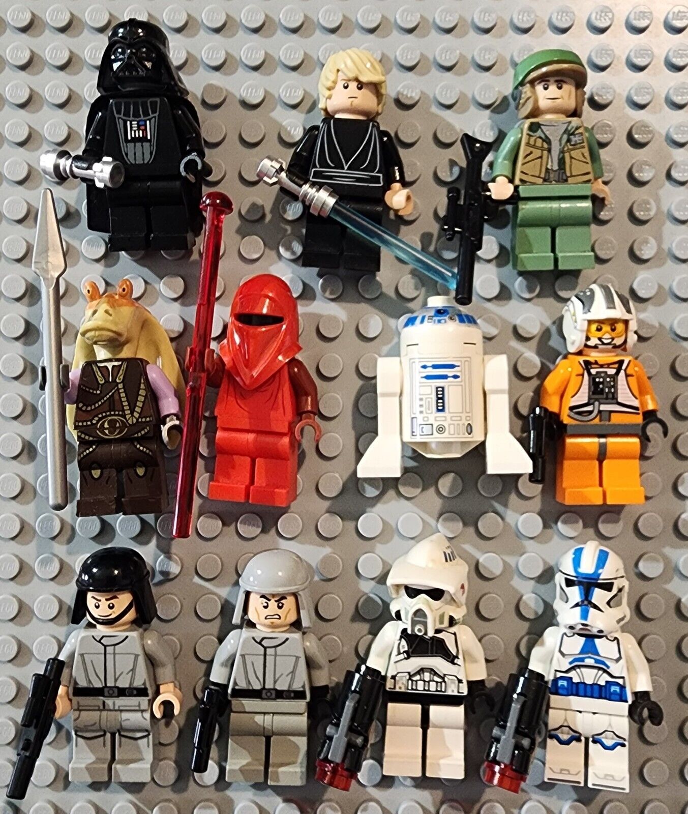 Lego Star Wars Minifigures Lot and Accessories