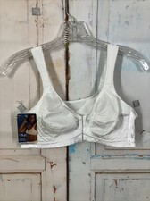 Playtex Women's 18 Hour Front Close Extra Back Support Wireless Bra White NWT