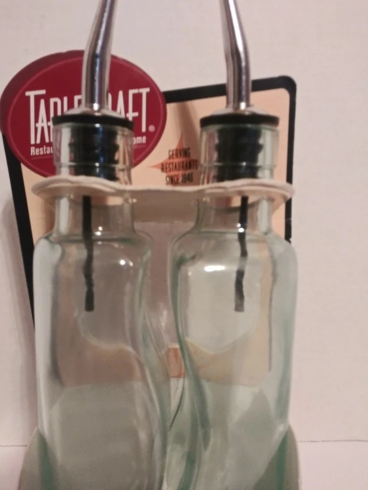Tablecraft Gemellie 套装油醋瓶,有色,绿色,两个 8.5 盎司 — 第 2/4 张图片