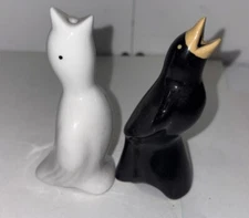 Vintage Ceramic Pie Bird Funnel Vent Black White Birds Lot Of 2