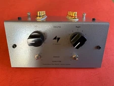 47 Laboratory 4748 Input Selector Controller NEW JAPAN preamplifier attenuator