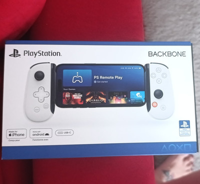 Backbone One PlayStation Edition Controller für iPhone USB-C PS Remote Play weiß
