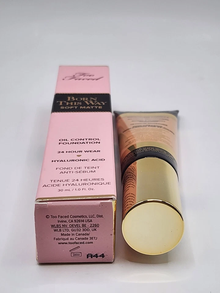 Too Faced Born This Way Soft Matte Oil Control Foundation Warm Nude New - Image 3 of 3