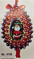 Walco PANORAMA SANTA Shadowbox Satin Vtg Sequin Bead Christmas Ornament Kit