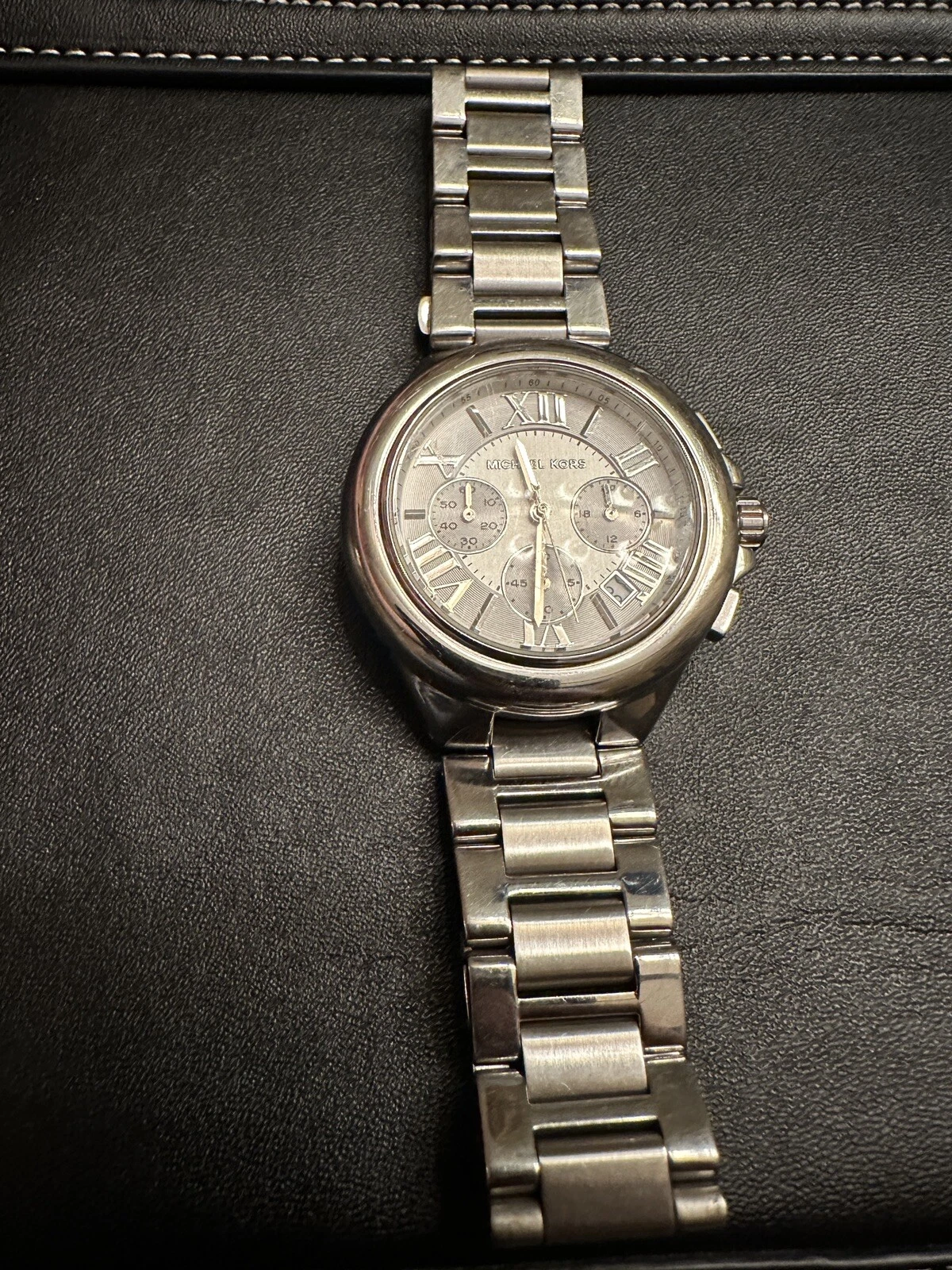 Michael Kors MK 5719 ""Camille"" Silvertone Orologio da donna in acciaio inox