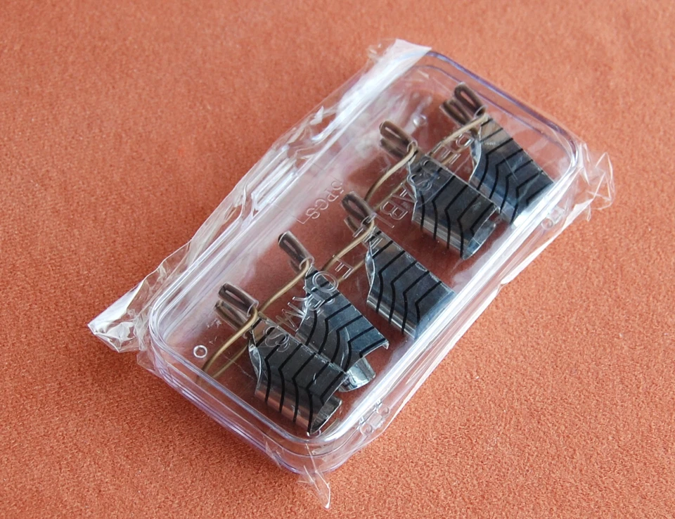 5 Schablonen in silber für Gel und Acryl Reusable Modellierschablonen - Bild 3 von 3