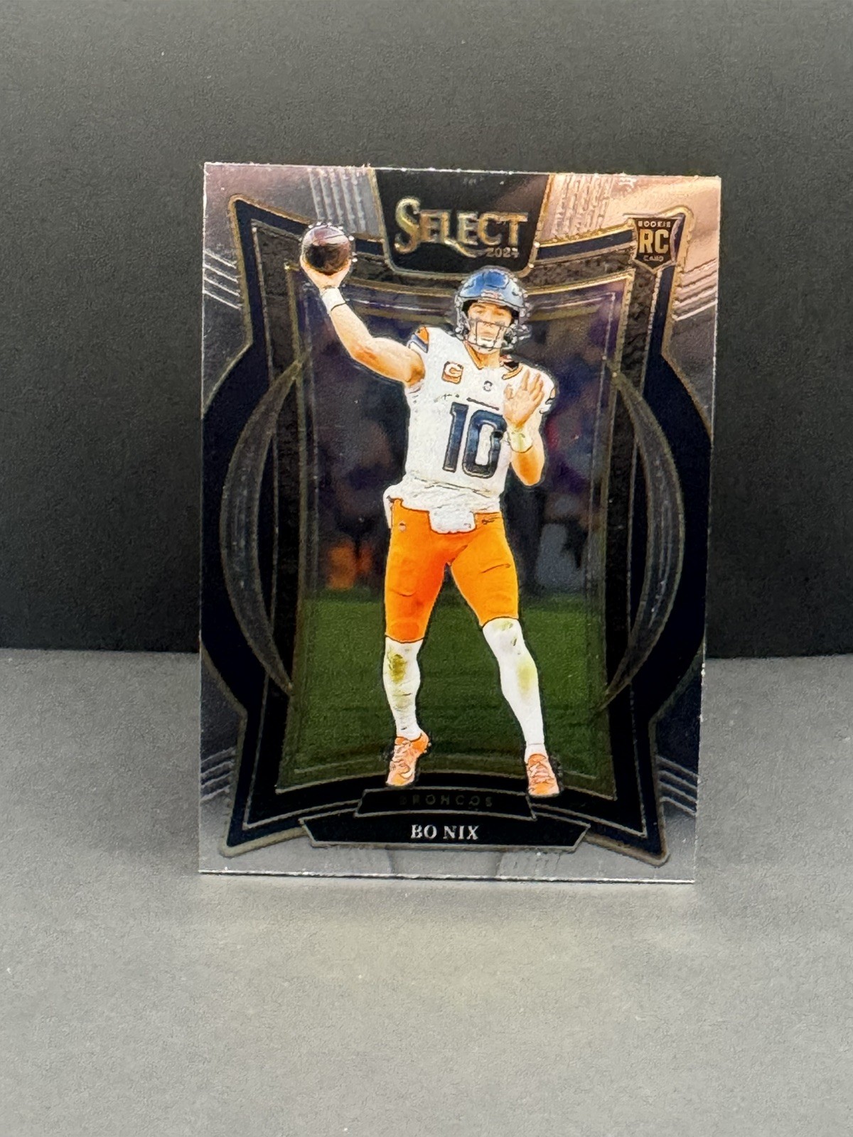 2024 Panini Select - Concourse Bo Nix #30 Silver Prizm Die-Cut (RC) Rookie Card