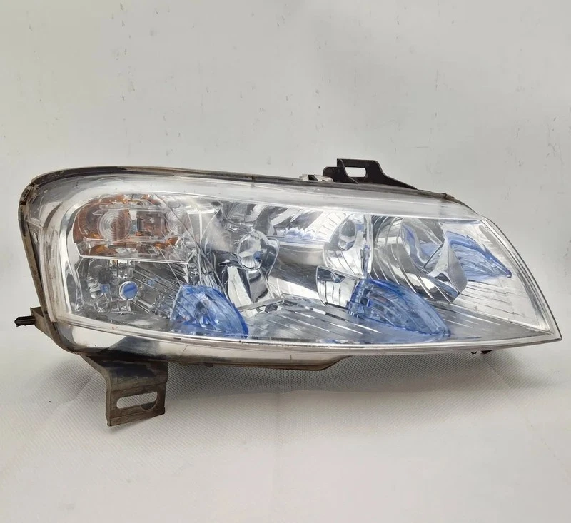 51716355 FARO ANTERIORE DESTRO per FIAT STILO (2C) (09/01>11/03<) 1.9 JTD 2002 - Immagine 2 di 4