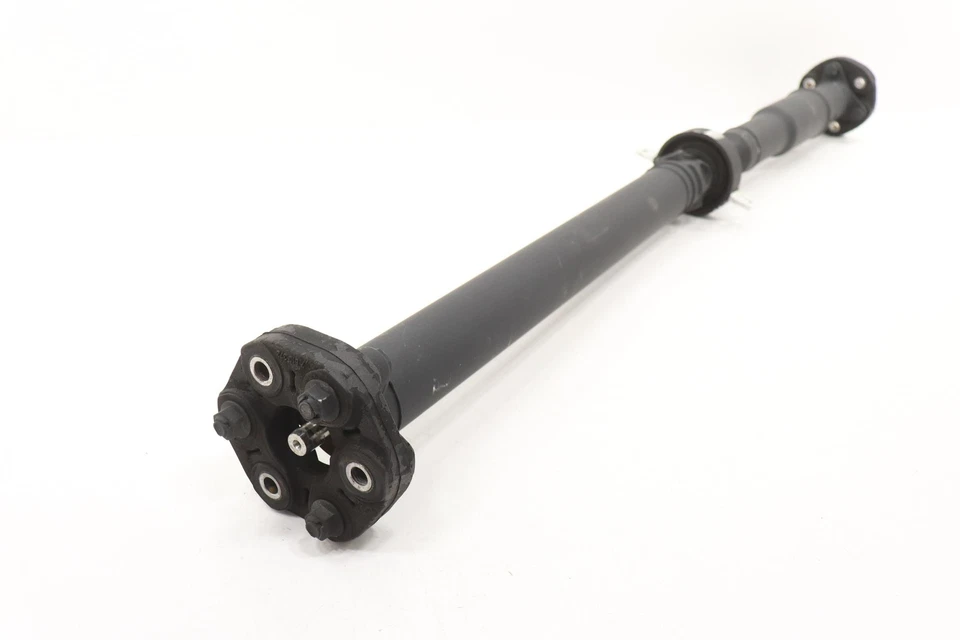 2019–2022 BMW 330I G20 ЗАДНИЙ ПРИВОДНОЙ ВАЛ ПОЛОВИНА ВАЛА ОТ ОРИГИНАЛЬНОГО ПРОИЗВОДИТЕЛЯ 26108742827 - Изображение 2 из 4