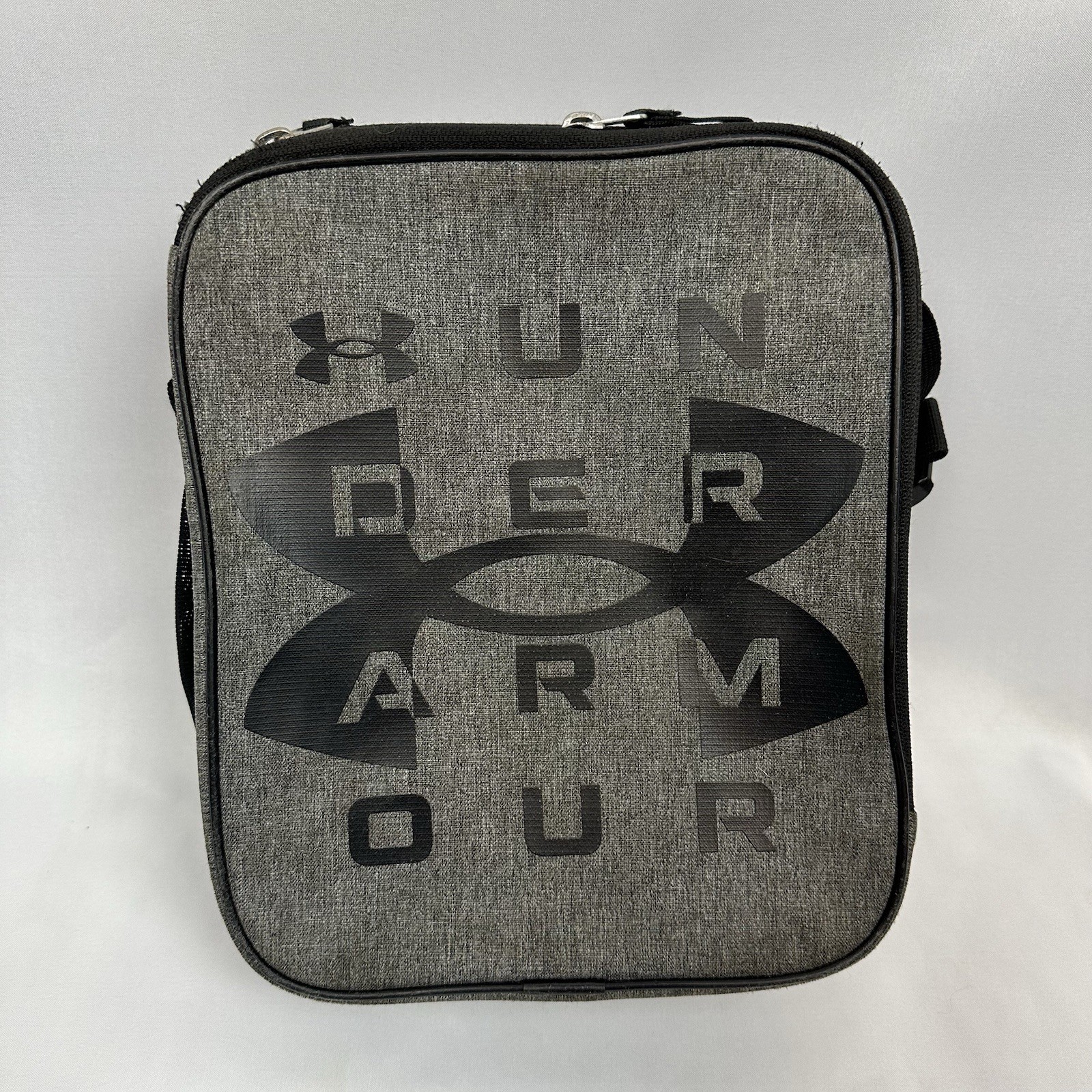 Lunch Box By Thermos Gray With Black Logo Clean