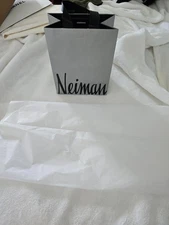 Neiman Marcus Vip Client Natura Bisse Holiday Set Skincare & Beaute Bag + free