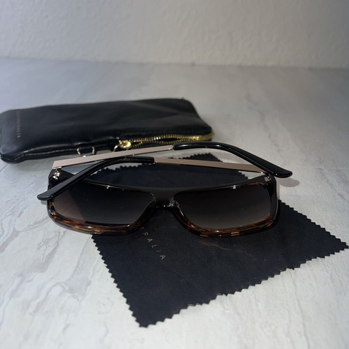 Quay Australia OTL II Desi x Damen Sonnenbrille Mikrofasertuch Tragetasche - Bild 9 von 18