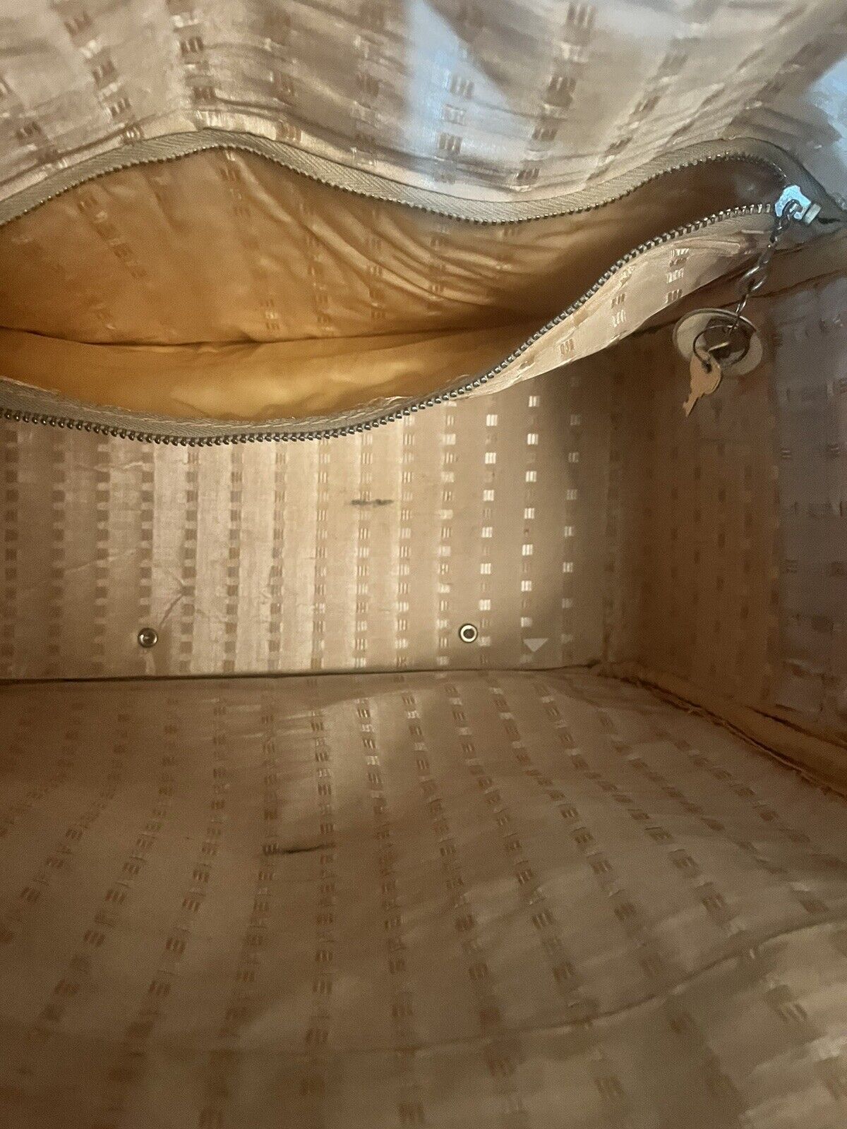 Bild 4 von 6