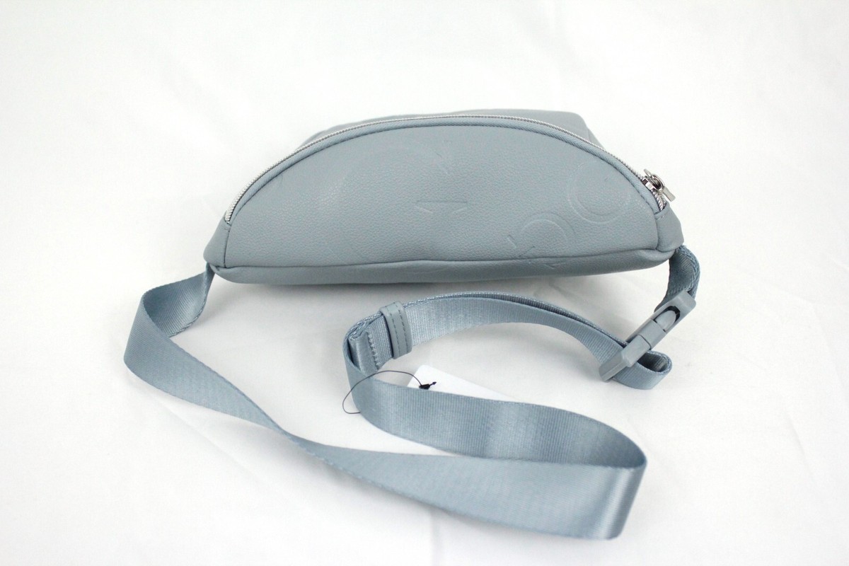 追尾/関税/送料込 GUESS LOGO FANNY PACK ロゴ ウェストポーチ Amazon.com | Guess Outfitter Bum Bag, RED, Small | Waist Packs