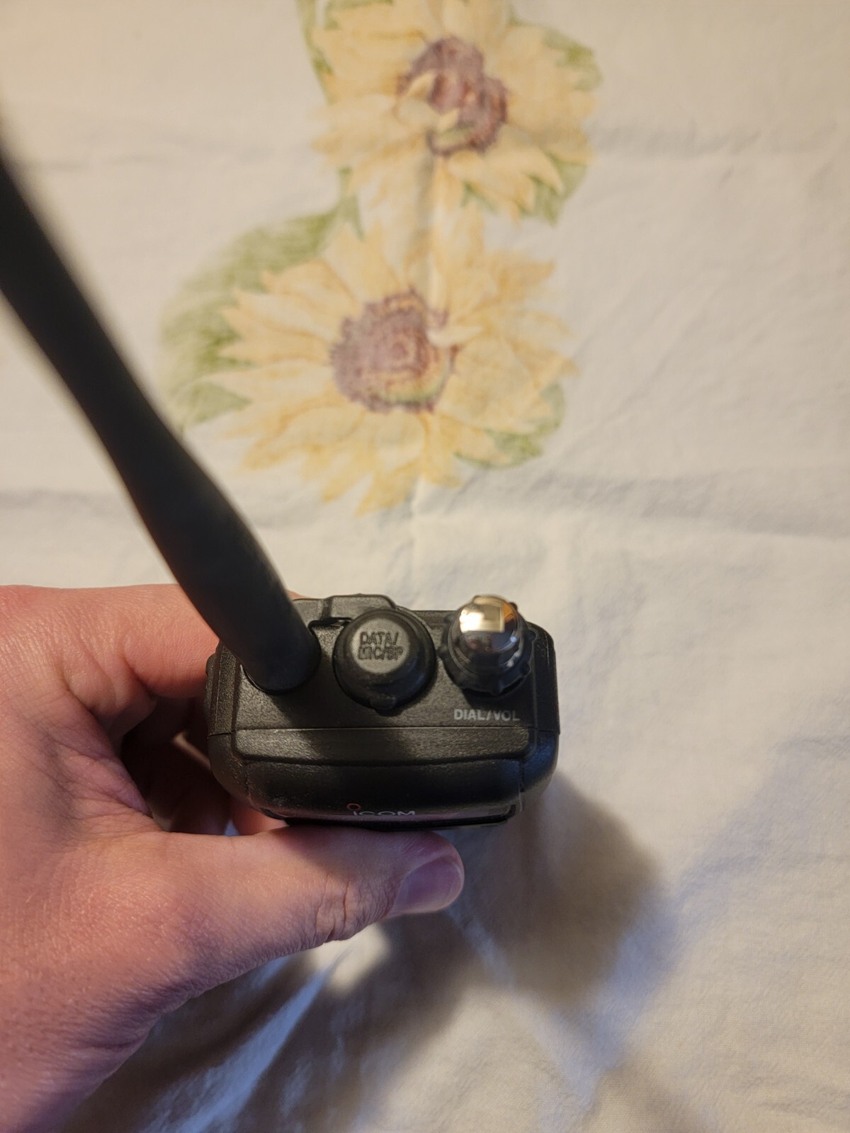 IC92AD DualBand DSTAR FM Handheld *cache radio* Gentle Use A+