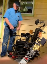 Quantum 6000Z Power Chair Wheelchair as is, moves but needs parts labor
