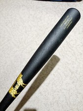 Maple Wood Baseball Bat 33in 29oz. Full GRITTY Matte Black / Gold Detail.