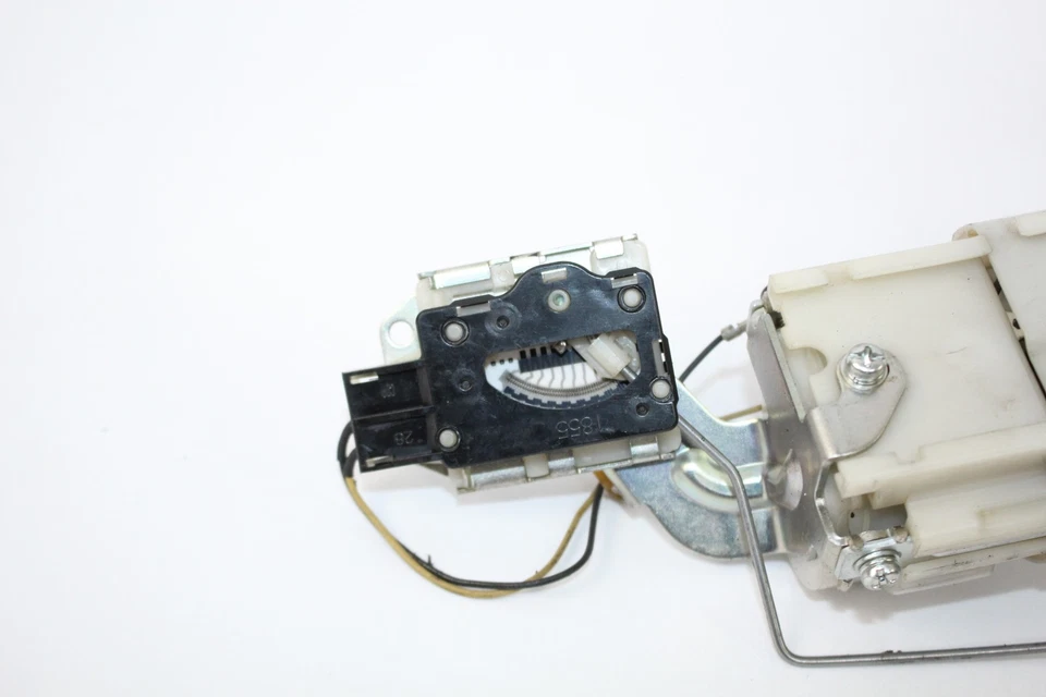 16 Suzuki GSXS1000 GSXS1000F Fuel Pump Gas Oem Foto 2 de 4