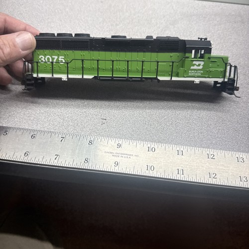 Juego completo de pasamanos Atlas Roco Shell Burlington Northern Ho 3075 bonita pintura Kd’s | Zustand: Used