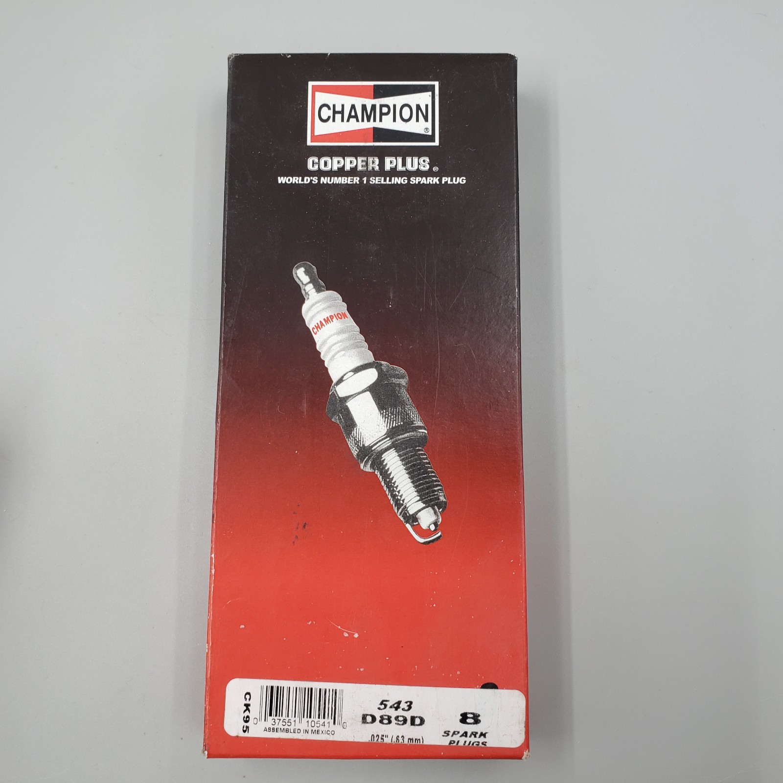 Pack of 8 Champion 543 D89D Industrial Ignitor Spark Plugs