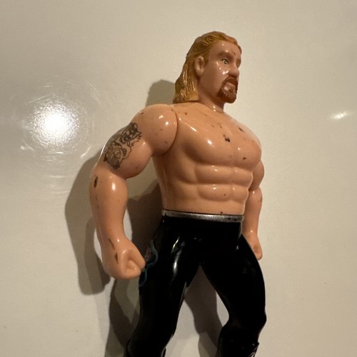 WCW Diamond Dallas Page DDP 7 inch Tall Wrestler Figure Action Arms 1998 nWo WWE - Picture 2 of 17