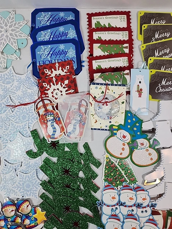 Enorme lote de etiquetas y etiquetas de regalo de Navidad mezcladas 150+ piezas surtido a granel muñeco de nieve Foto 4 de 4