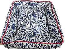 VINEYARD VINES PET BED, NAVY ROUGH SEAS NAUTICAL PRINT, MEDIUM NEW