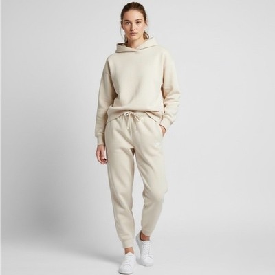 Nike Sportswear Essential  Joggers | Size L