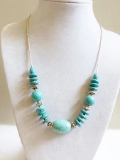 LOVELY BLUE TURQUOISE BEADS LIQUID SILVER NECKLACE 18.5"L