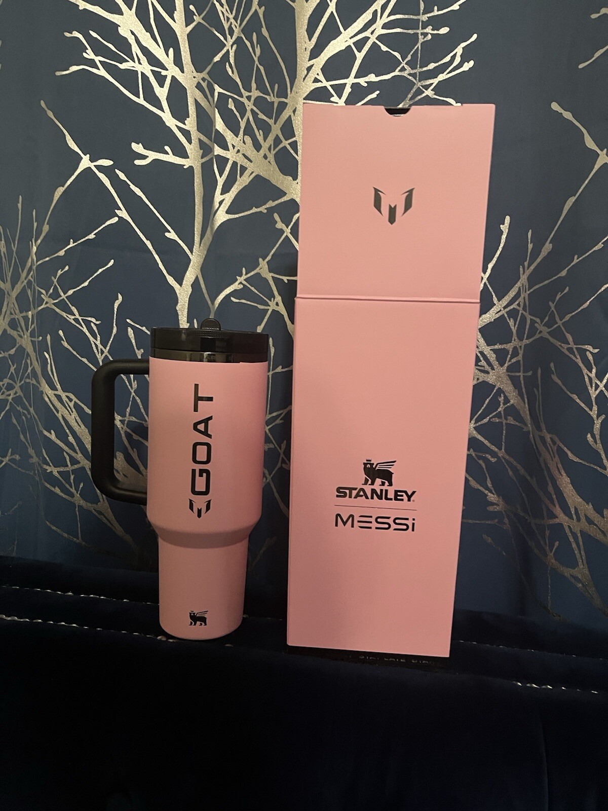 THE MESSI X STANLEY QUENCHER PROTOUR FLIP STRAW TUMBLER | 40 OZ