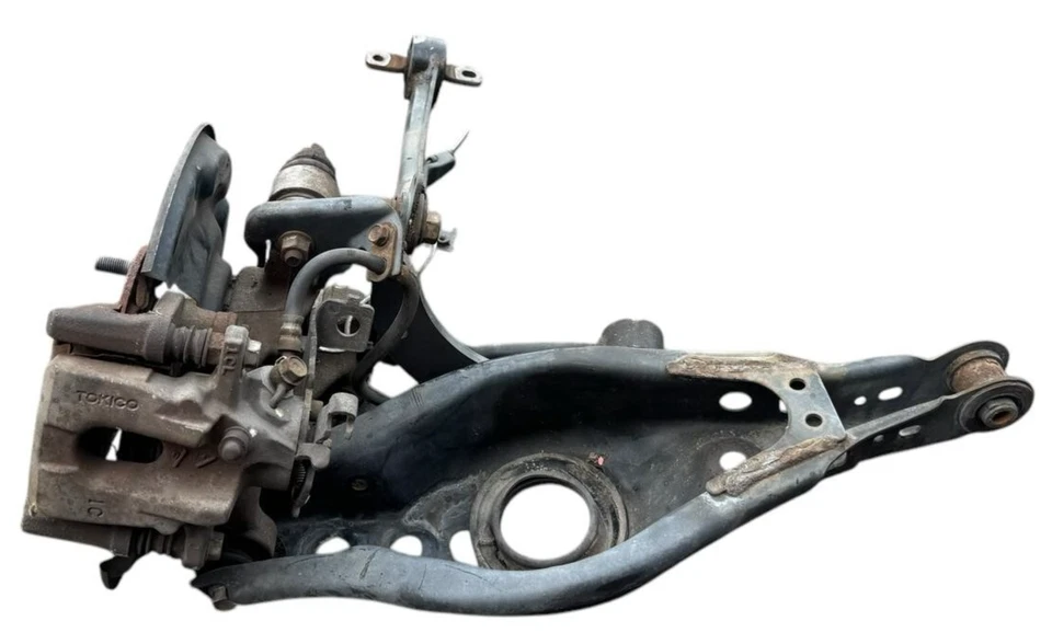 Оригинальная задняя левая подвеска со стороны водителя с поворотным кулаком для Lexus CT200H 2011-2017 годов выпуска - Изображение 3 из 4