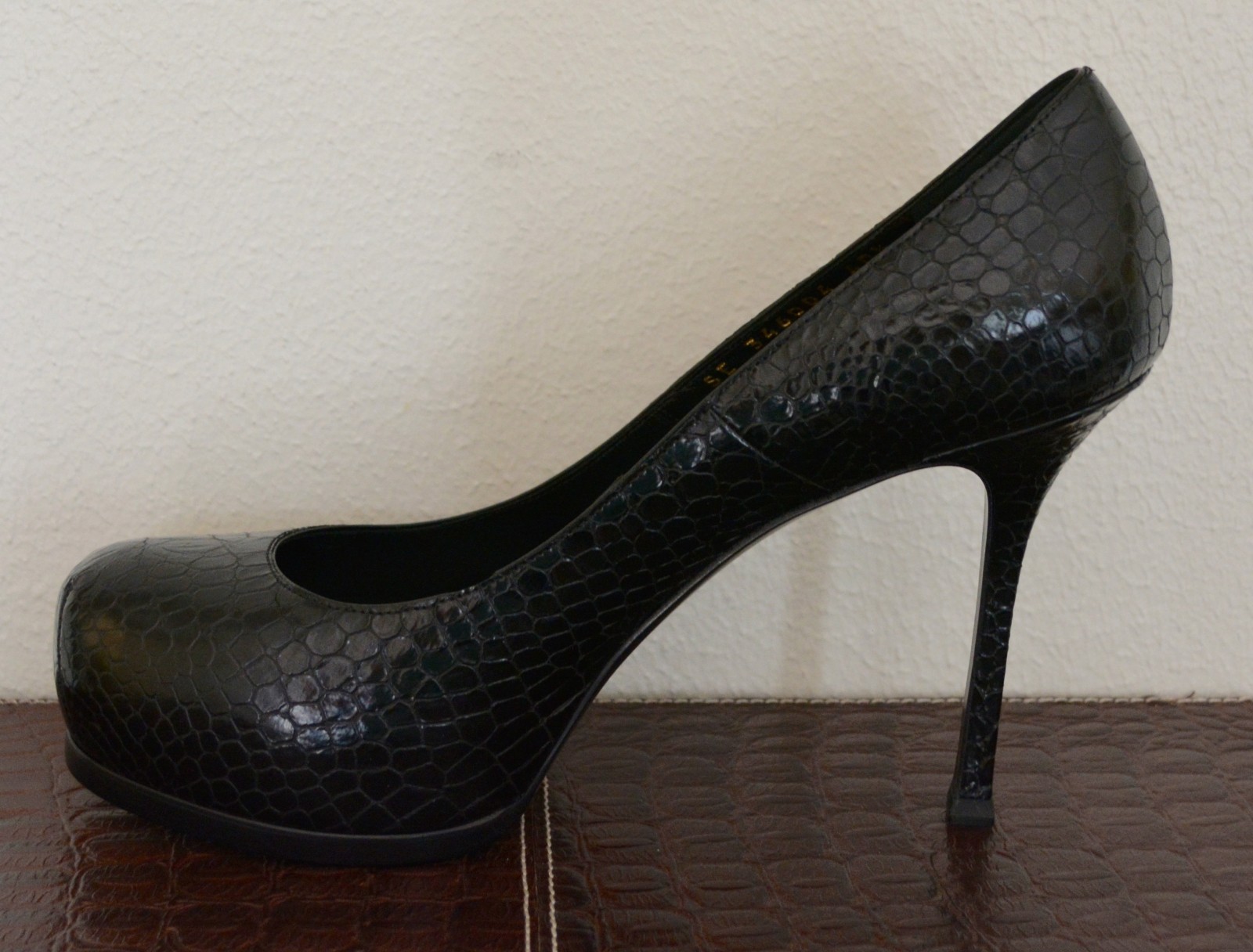 SCARPE DÉCOLLETÉ TRIBUTE IN PELLE YSL SAINT LAURENT $795 TRIBTOO EU 40 5 US 10 5