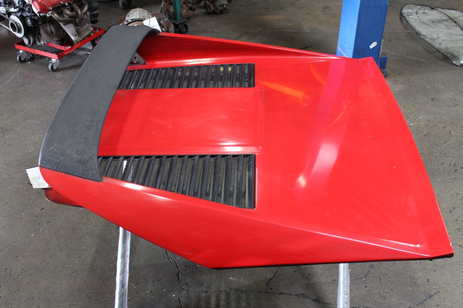 Ferrari 308, Decklid Tailgate, w/Louvers & Wing, Dmg, Used, P/N 60788400