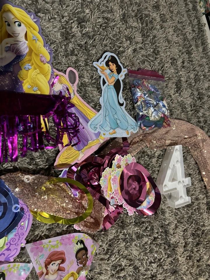 Disney Princess Party Decor - Image 3 of 4