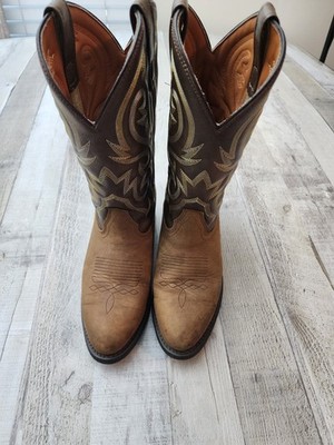 Cody James CJ4242 Round Toe Cowboy Boots Men's 9D *** CHIPPED HEEL***