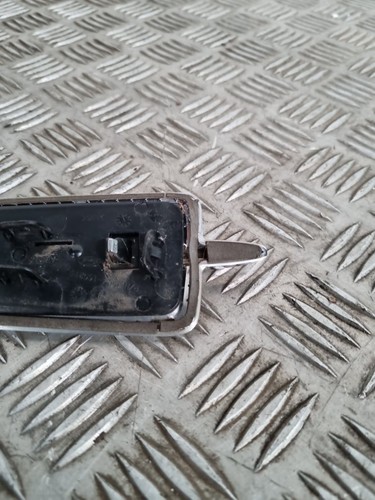 Ford Kuga Mk2 2014-2019 Aile Bordure Garniture avant Droit - Photo 9 sur 12