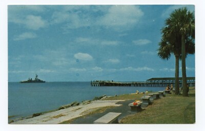 Simons Island Sound Fishing Pier Ship Georgia Postcard