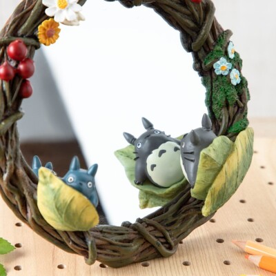 Studio Ghibli My Neighbor Totoro Stand Mirror Hide and Seek Wreath