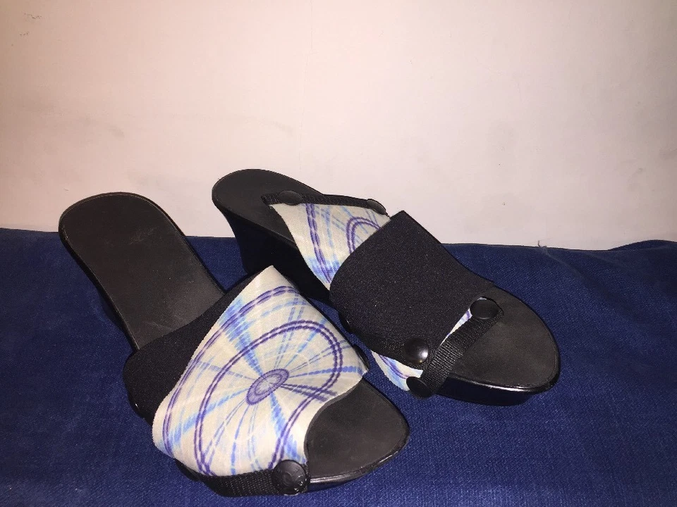 Tamancos femininos de salto alto ONESOLE intercambiáveis PRETO & TIE DYE tamanho 7 - Imagem 3 de 4